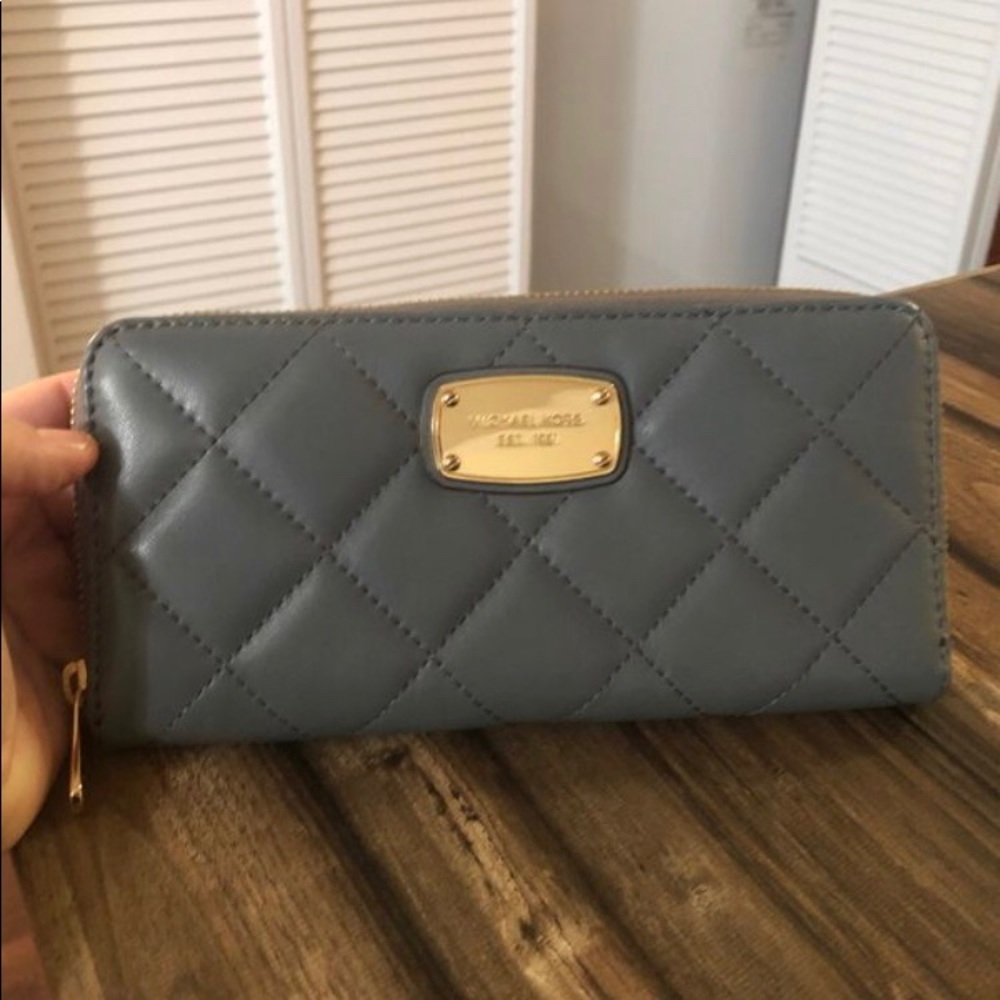 Gray Michael Kors Hamilton Wallet